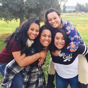 Meet your Posher, Zoe